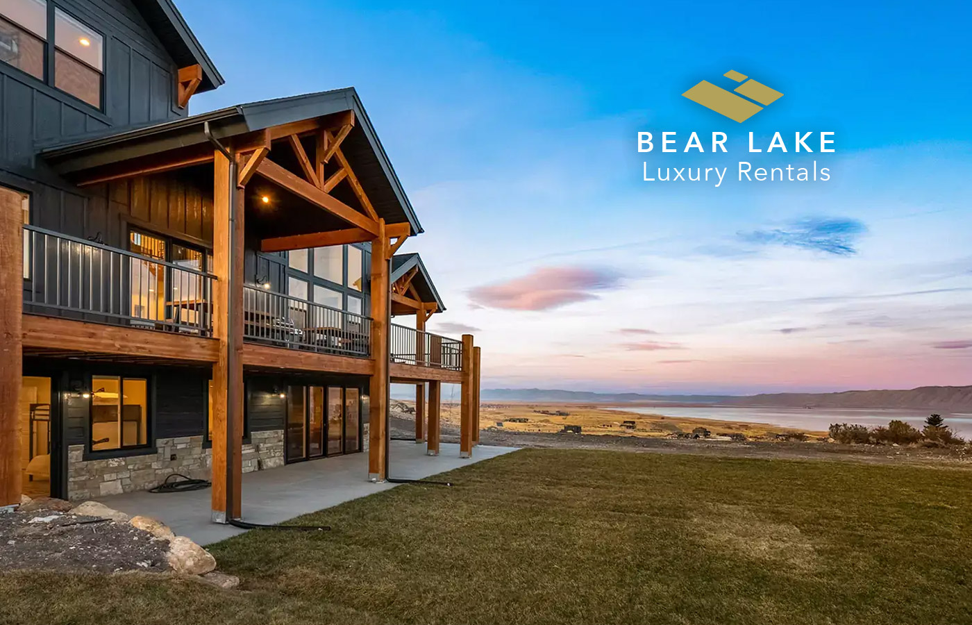 Luxury Rentals With Full Time Staff On Site photo
